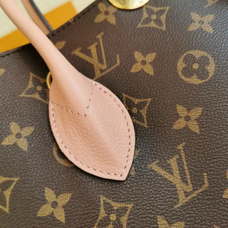 Fashionrep LV Bags 206B570011 0125