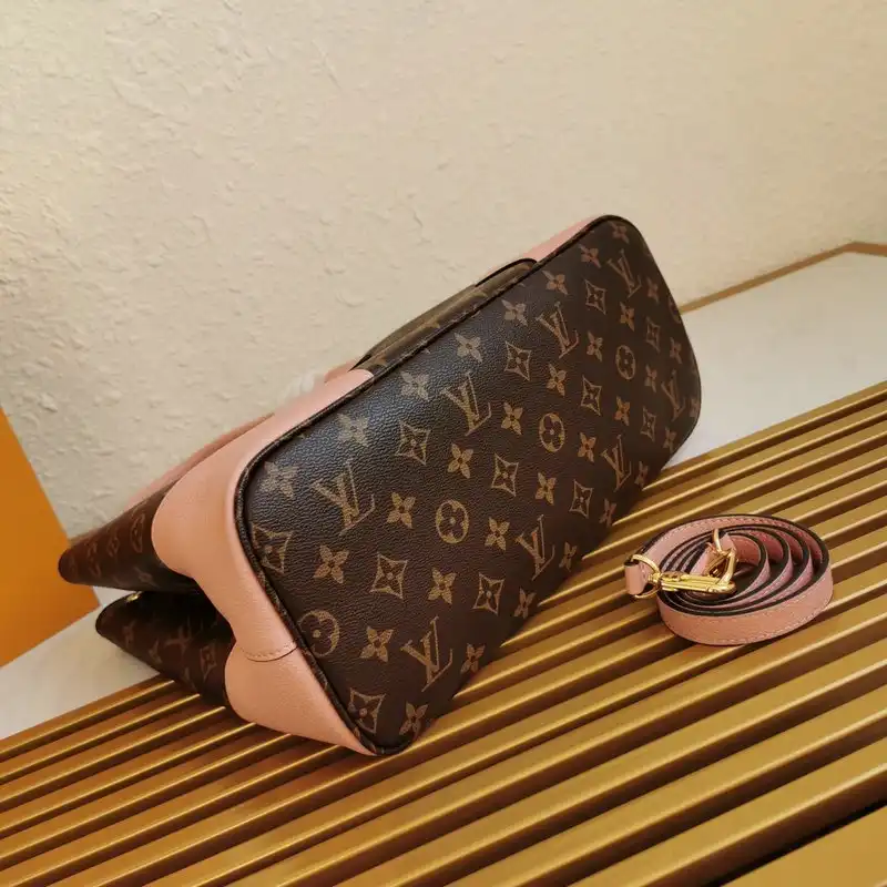 Fashionrep LV Bags 206B570011 0125