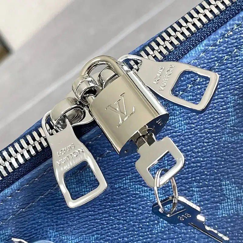 Fashionrepsfam ru LV Bags 2410YA0017 0124