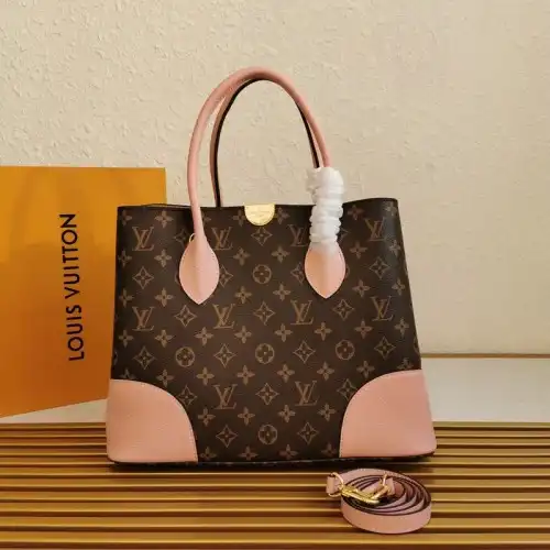 LV Bags 206B570011 0125