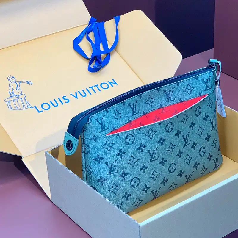 Fashionrepsfam ru LV Bags 2404YA0031 0124