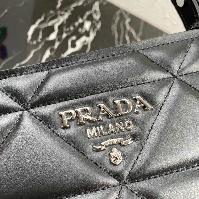 Fashionrepsfam ru Prada Bags 2012SH0021 0125