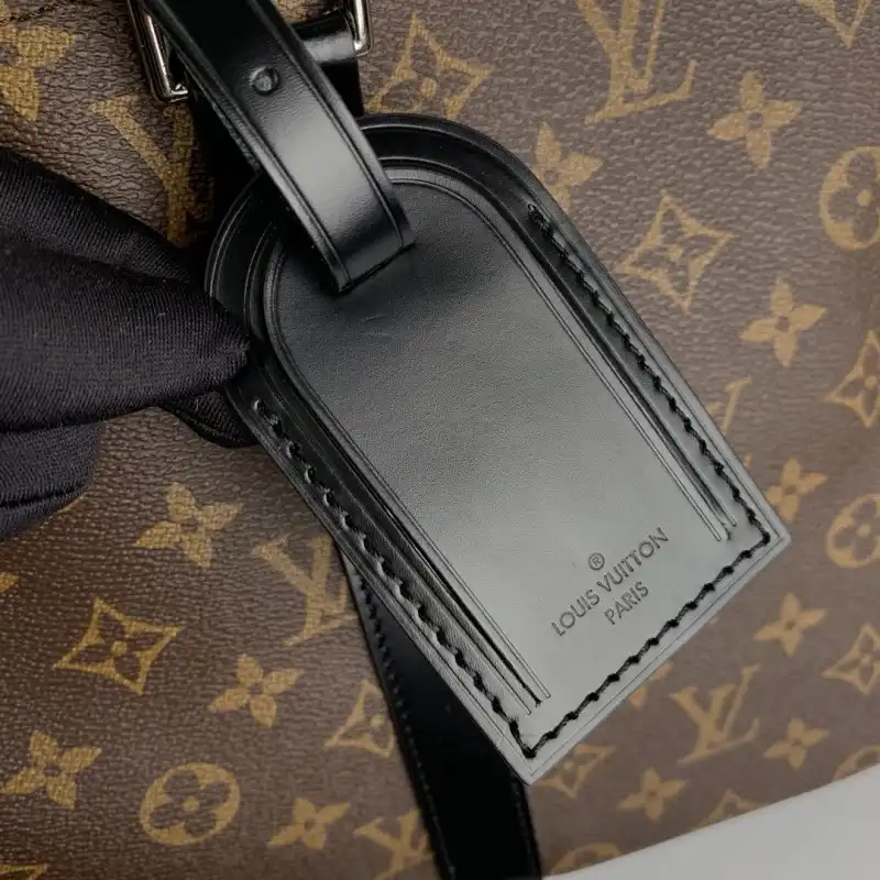 Fashionrepsfam ru LV Bags 1911B570009 0124