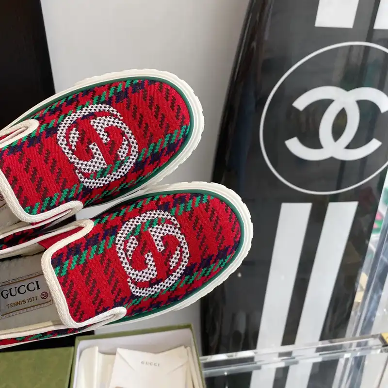 Fashionrepsfam ru Gucci Shoes 2212PZ0089 0204