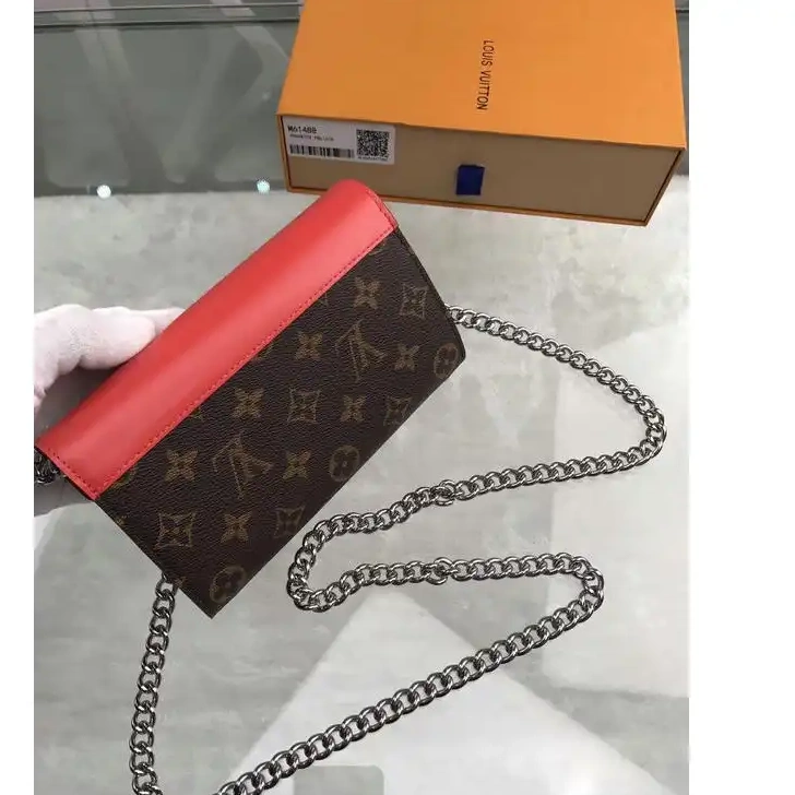 Fashionrepsfam ru LV Bags 19T1L0517 0212