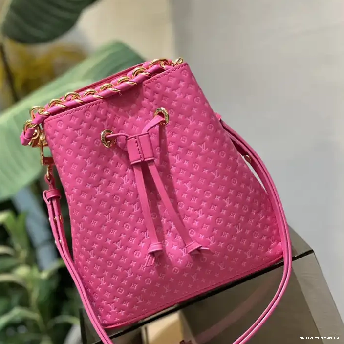 Fashionrepsfam ru 2304DJ0120 Bag LV 0212