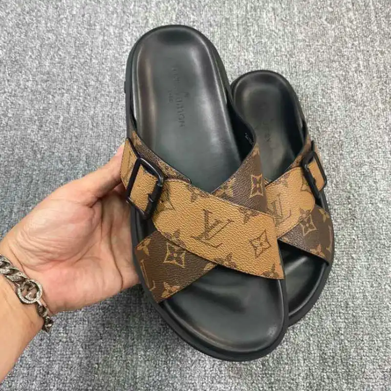 Fashionrepsfam ru LV Shoes 2204PZ0003 0205