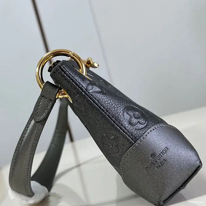 Fashionrep LV Bags 2411YA0217 0215