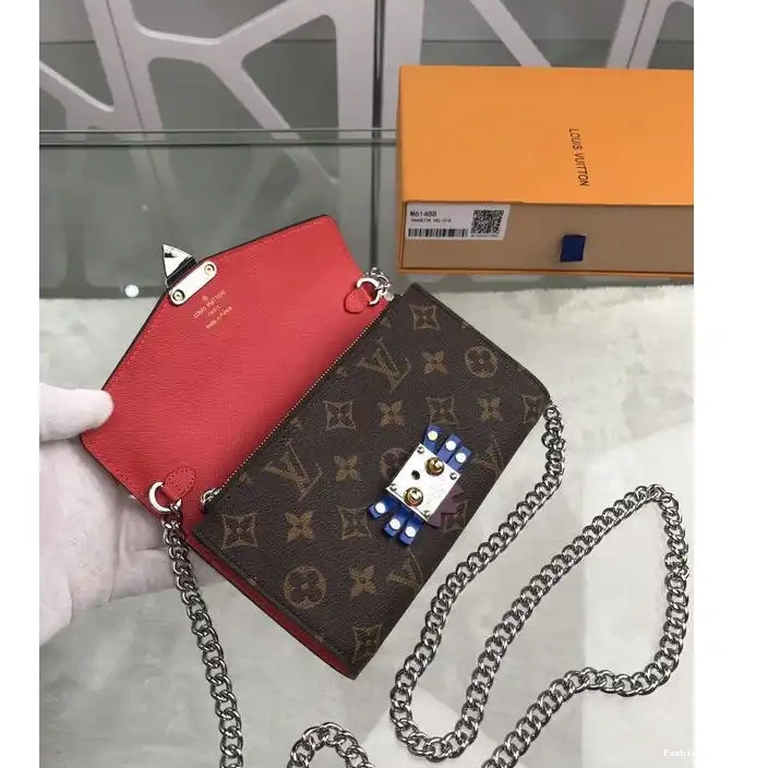 Fashionrepsfam ru LV Bags 19T1L0517 0212