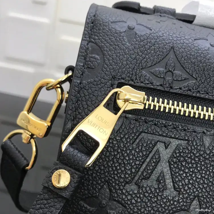 Fashionrep 2205HT0019 LV Bag 0213